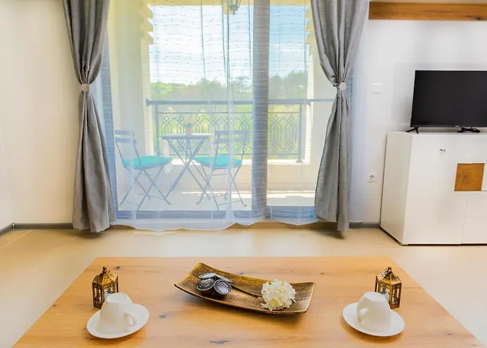 Life Apartman Szozopol